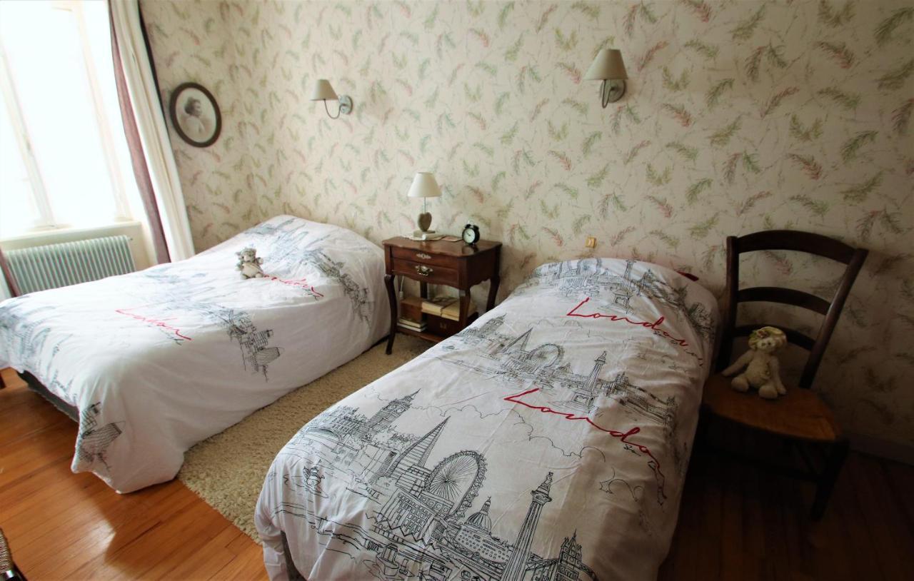 La Maison Des Chats Saint-Mary-le-Plain المظهر الخارجي الصورة